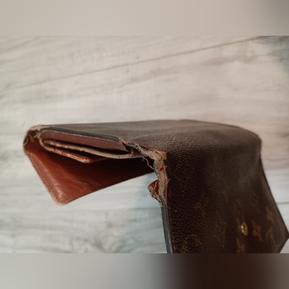 Authentic Louis Vuitton Monogram Portefeuille International Long Wallet - Picture 14 of 16